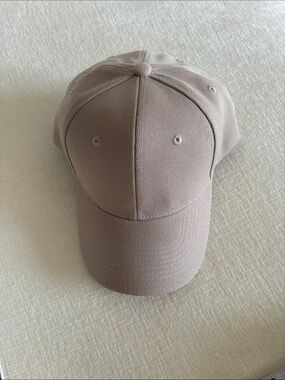 NWOT Baseball Cap